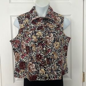 NIB Koret animal and floral print vest